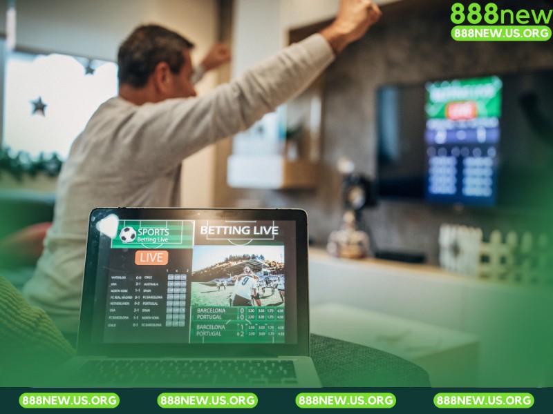 888new cung cấp đa dạng kênh liên hệ từ Live Chat đến Telegram